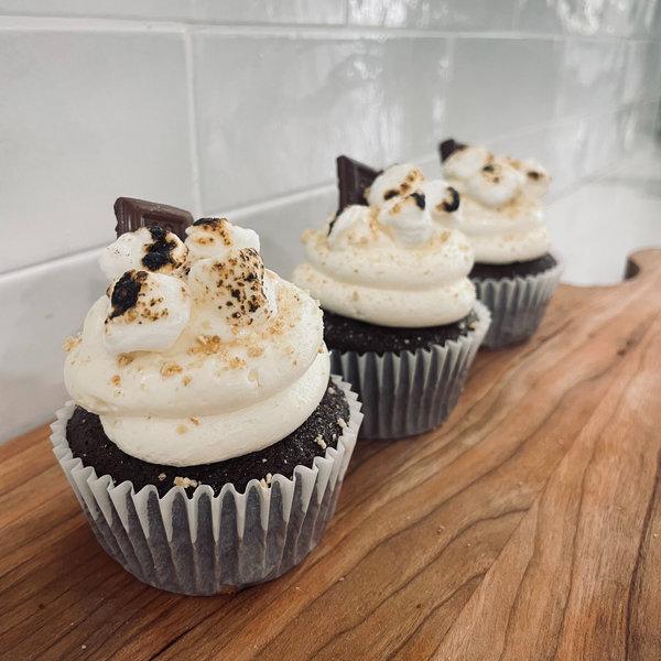 Chocolate cupcakes with vanilla swirl
